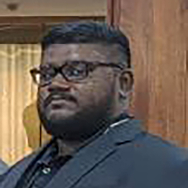 Vikneshwaran Elanggo